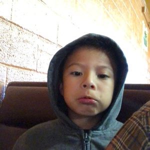 Meet your Posher, Tomas